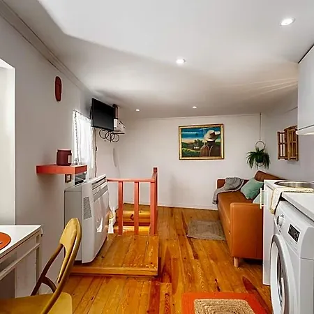 Hotel Casa Aurora - Historical House 5 Mins To Terreiro Lizbona