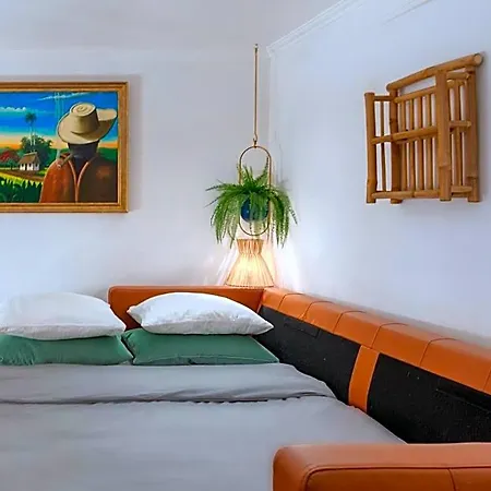 Casa Aurora - Historical House 5 Mins To Terreiro